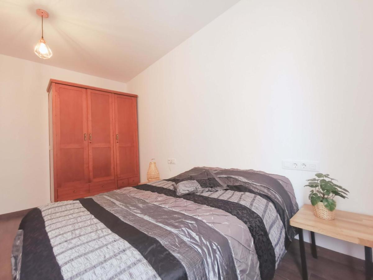 Casa Kimo Platja Apartment Виланова-и-ла-Желтру Екстериор снимка