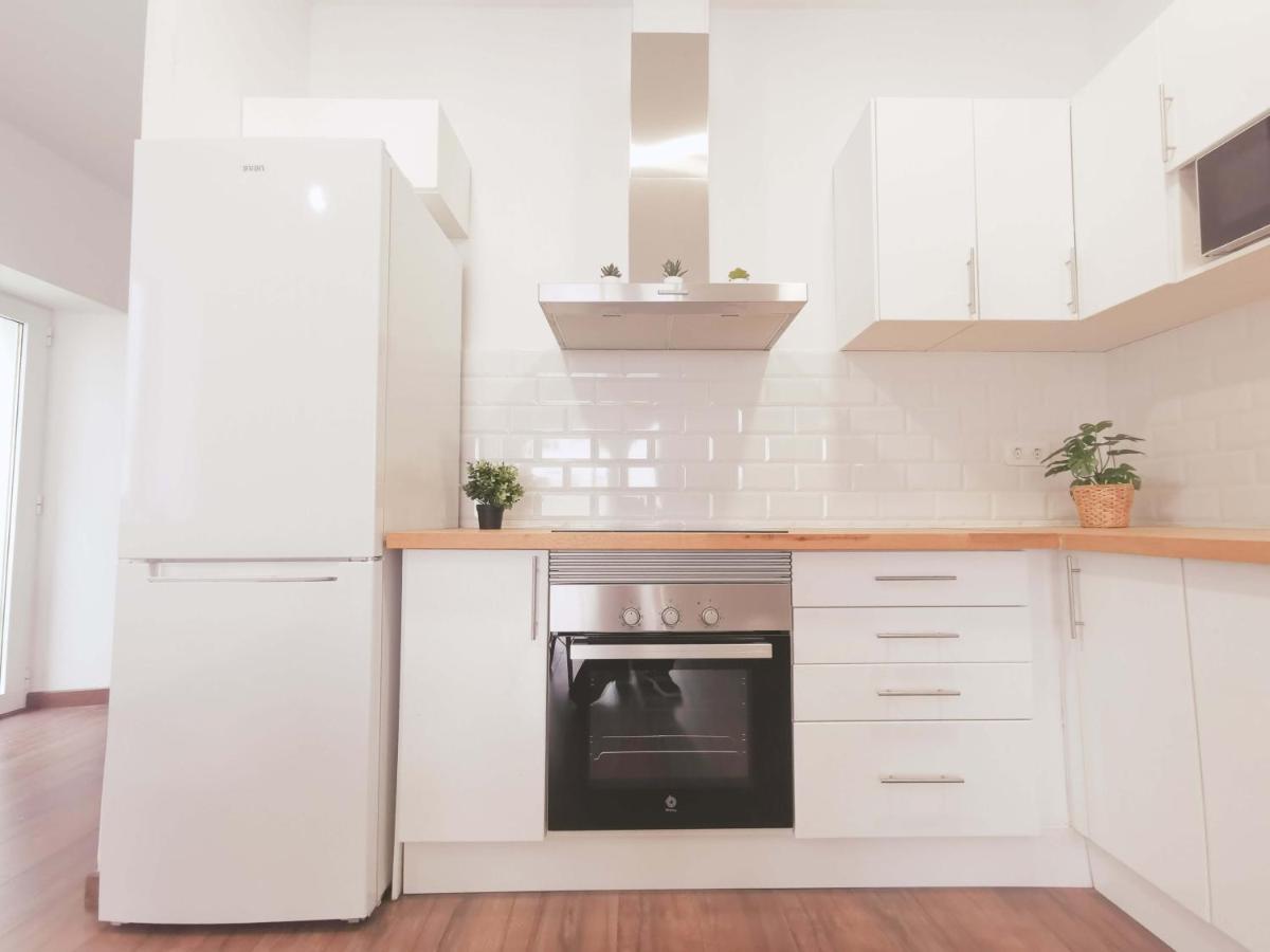 Casa Kimo Platja Apartment Виланова-и-ла-Желтру Екстериор снимка