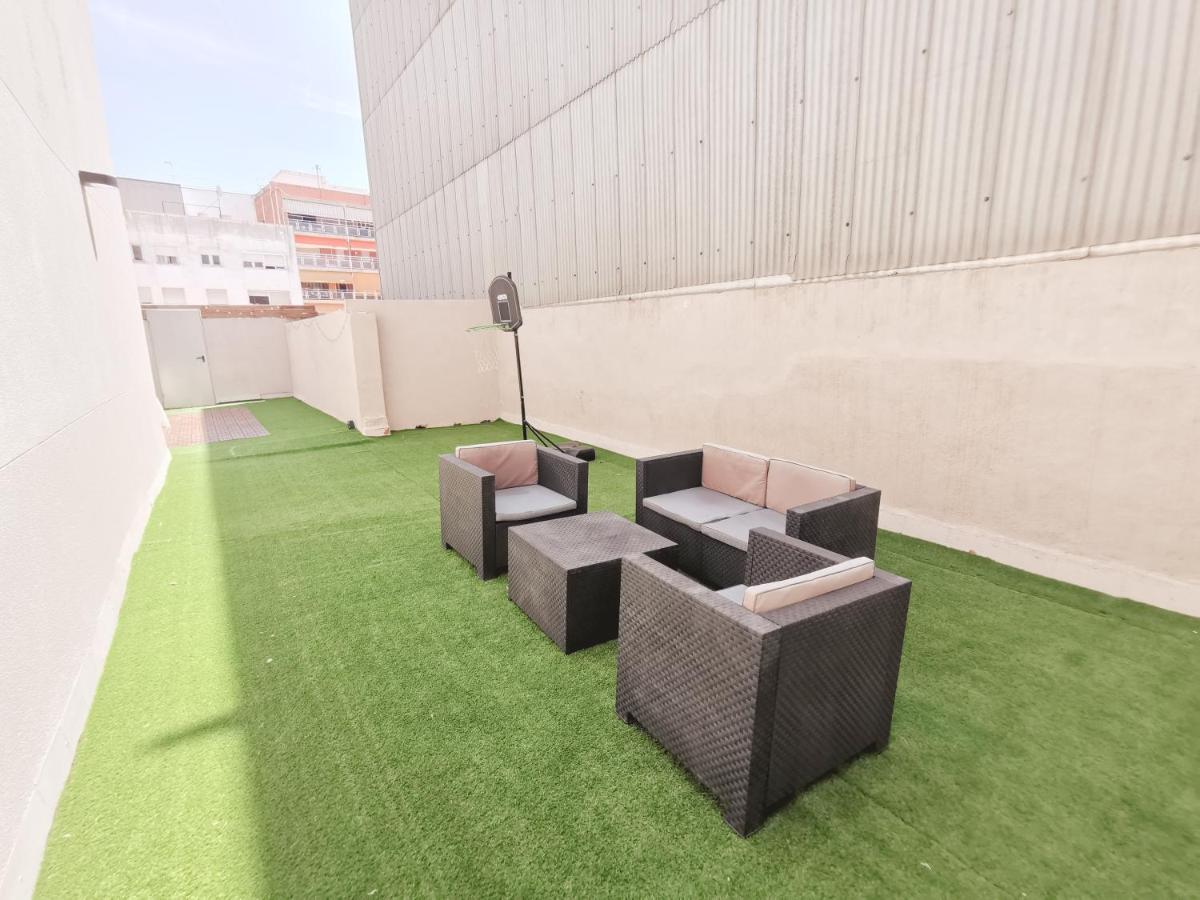Casa Kimo Platja Apartment Виланова-и-ла-Желтру Екстериор снимка